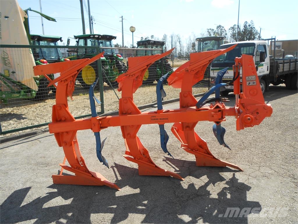 Galucho CH3-14HC/R Reversible ploughs