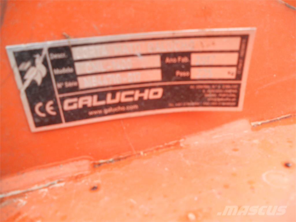  Galucho- CML-1,400 آلات تمزيق الحزم وتقطيعها ونشرها