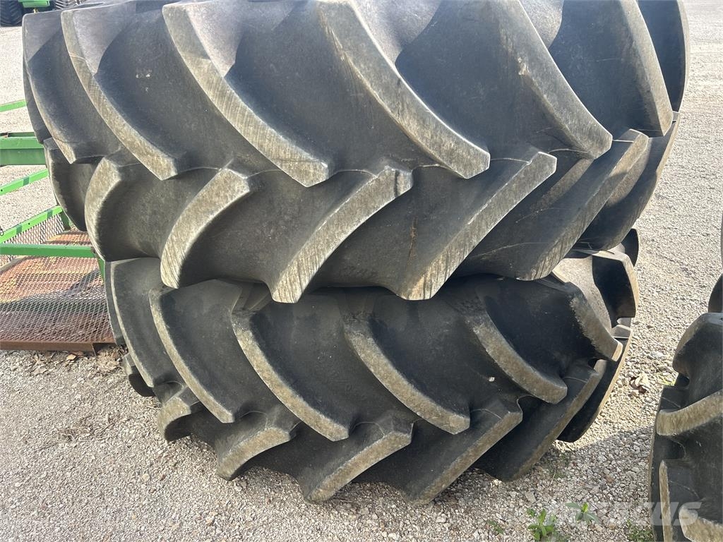 Goodyear 650/85R38 Riepas, riteņi un diski