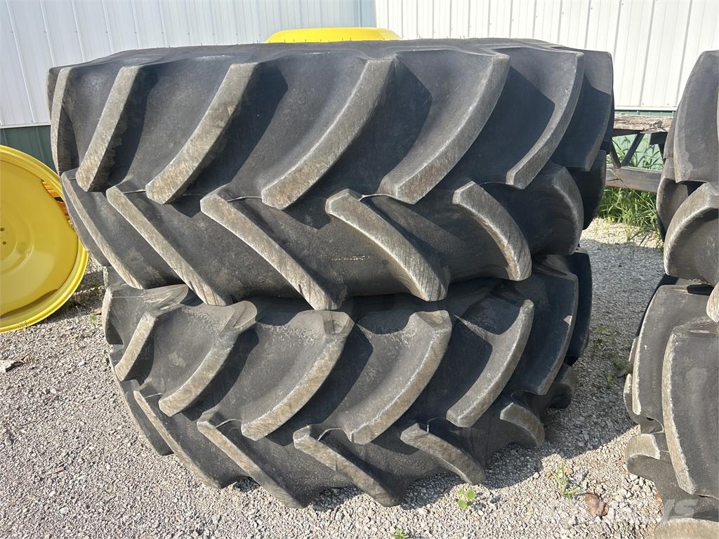 Goodyear 650/85R38 Riepas, riteņi un diski