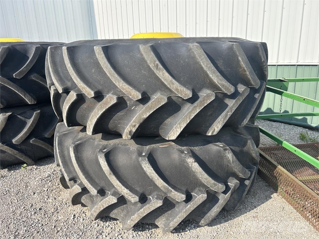 Goodyear 650/85R38 Riepas, riteņi un diski