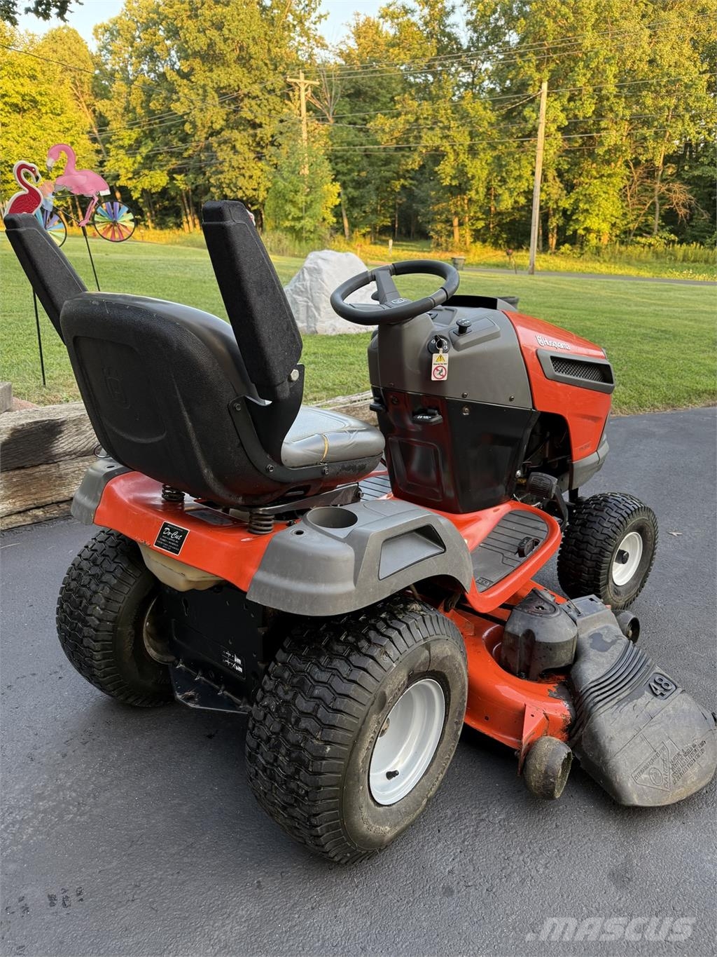 Husqvarna YTH24V48 Traktorske kosilice