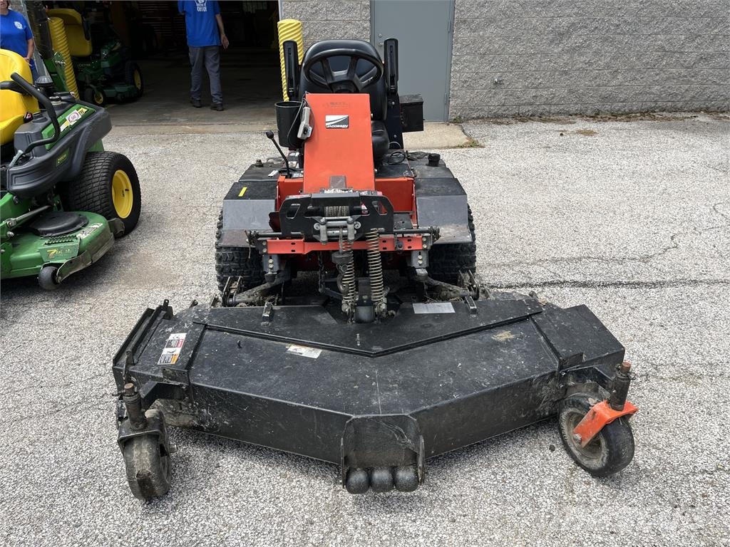 Jacobsen 628D Тракторни косачки