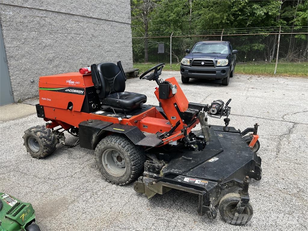 Jacobsen 628D Тракторни косачки