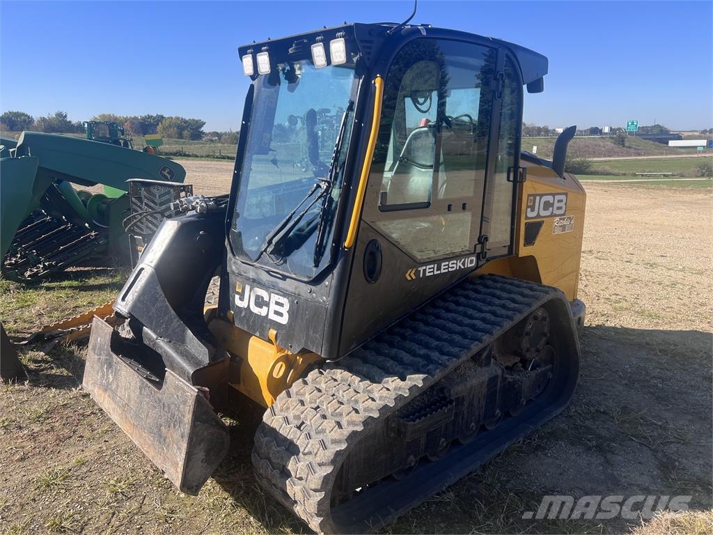 JCB 3TS-8T لوادر صغيرة