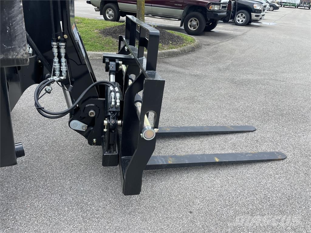 JLG 1055 Teleskopiniai krautuvai