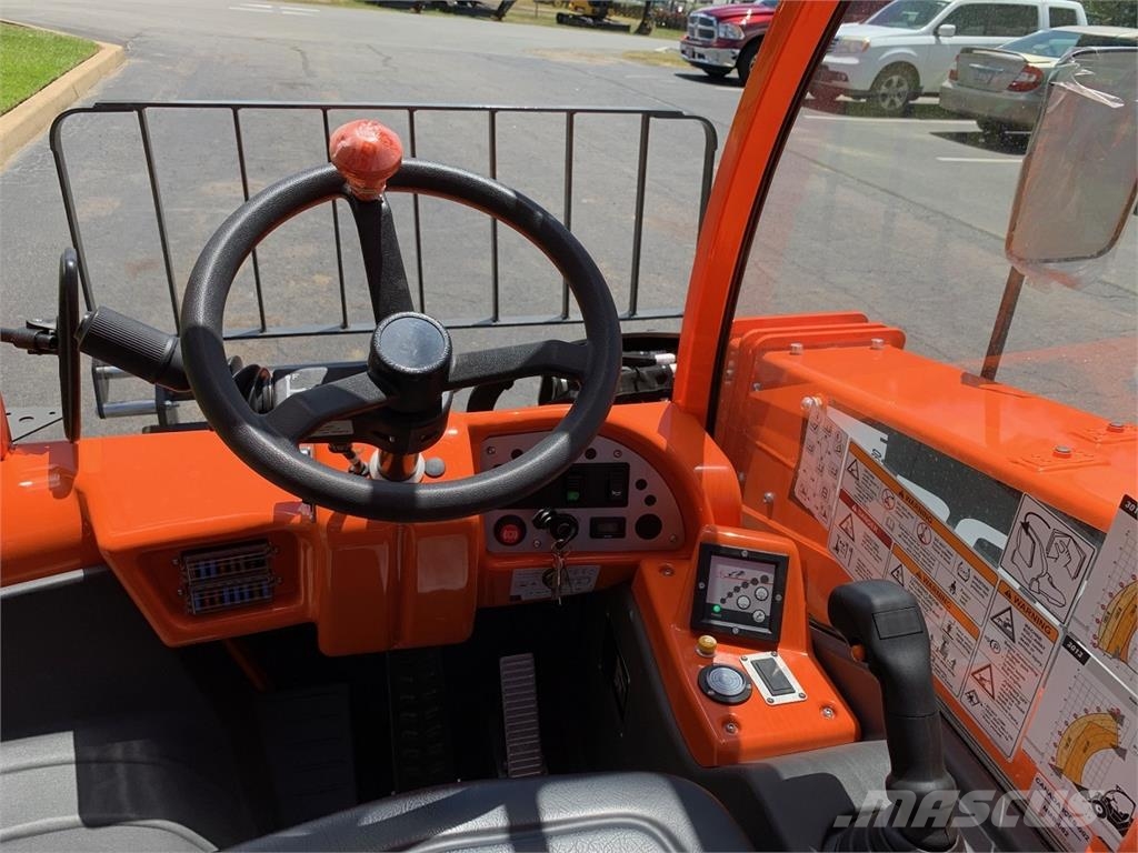 JLG 3013 Телескопични товарачи