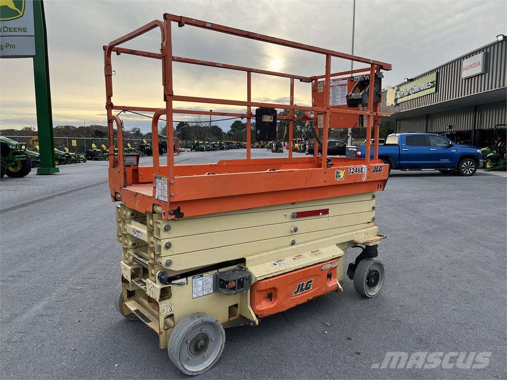JLG 3246ES Ostali kranovi
