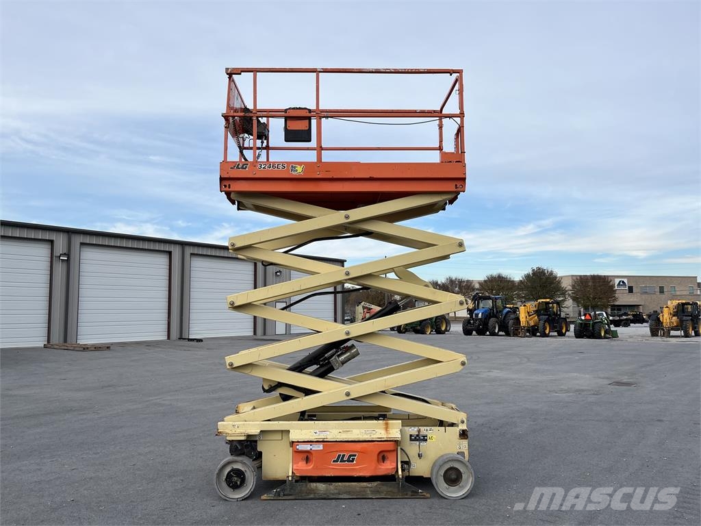 JLG 3246ES Ostali kranovi