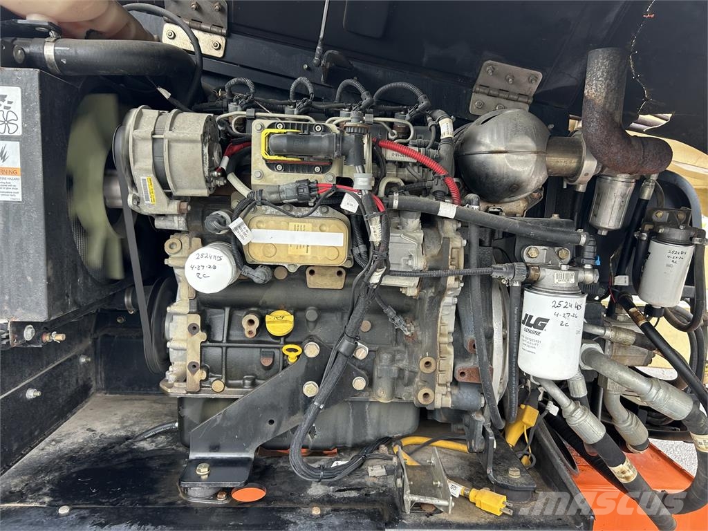 JLG 450AJ رافعات أخرى