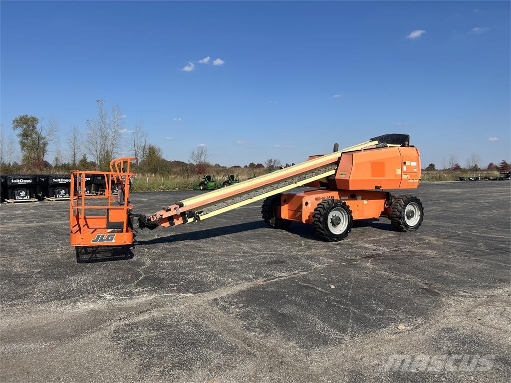 JLG 600S رافعات أخرى