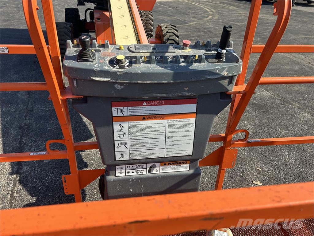 JLG 600S رافعات أخرى