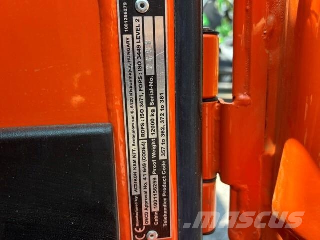 JLG AG823 テレスコーピックハンドラー