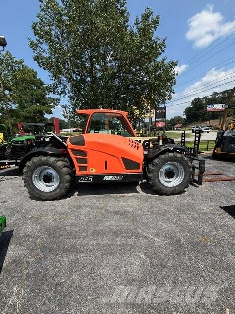 JLG AG823 テレスコーピックハンドラー
