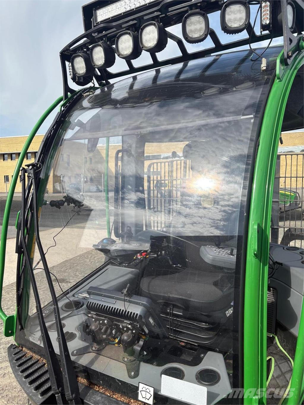 John Deere 1010G Autocargadoras