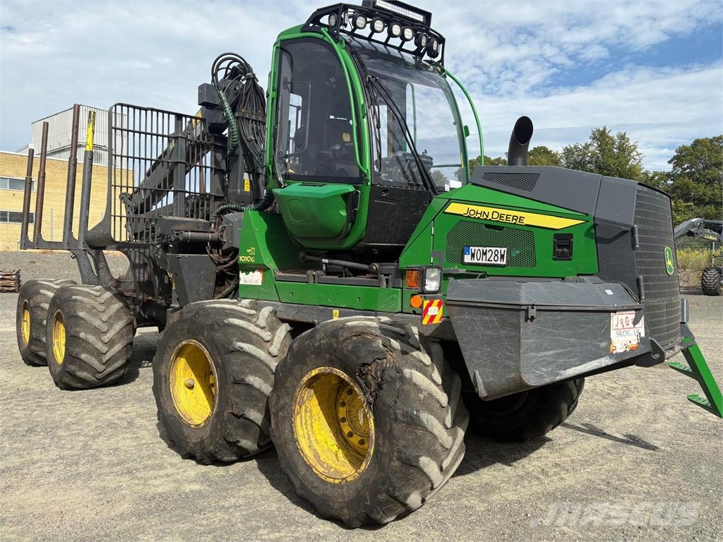 John Deere 1010G Autocargadoras