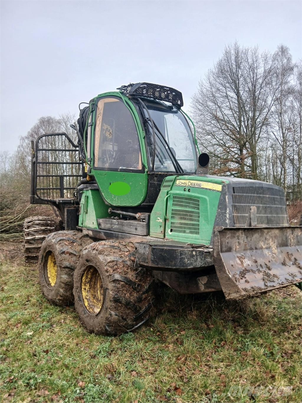 John Deere 1010E Forwarders