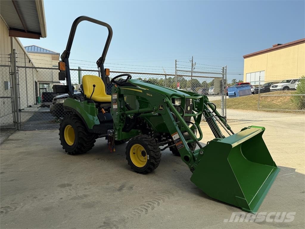 John Deere 1023E Compact tractors