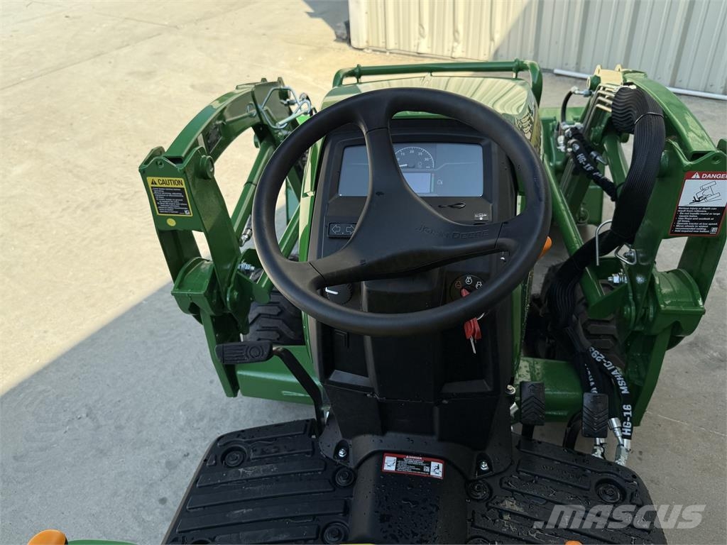John Deere 1023E Compact tractors