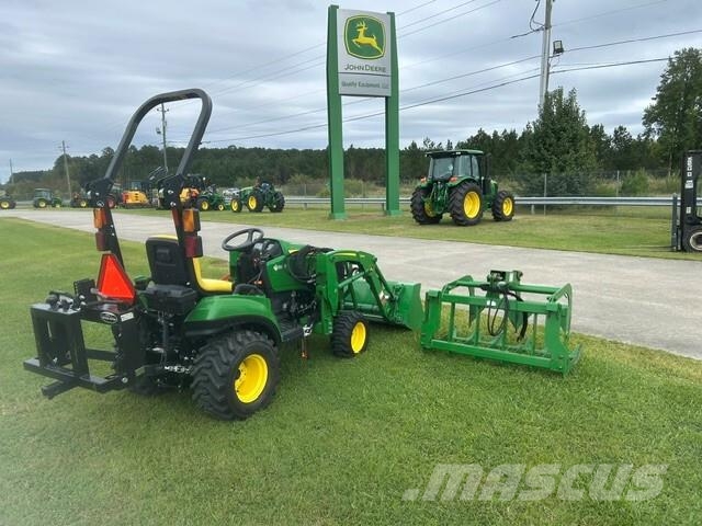 John Deere 1023E Kompaktní traktory