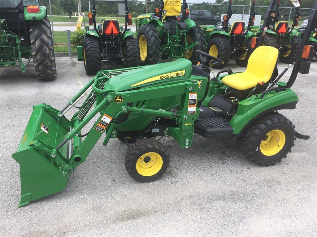 John Deere 1023E Kleintraktoren