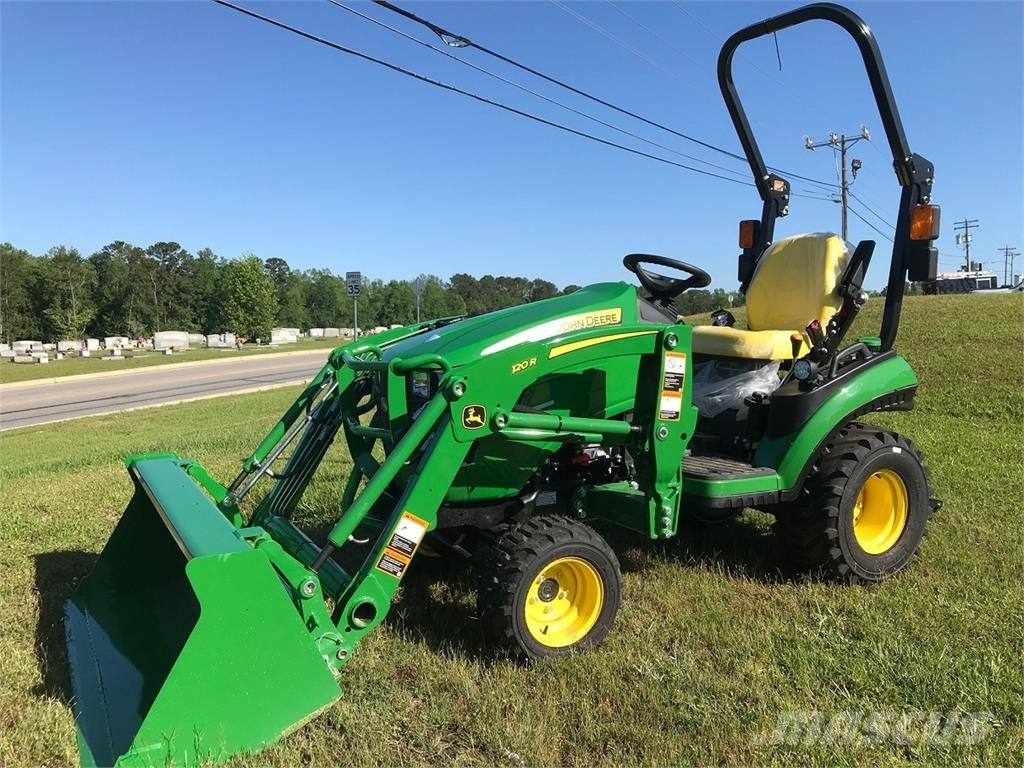 John Deere 1025R Коммунальные тракторы