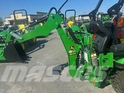 John Deere 1025R 소형 트랙터