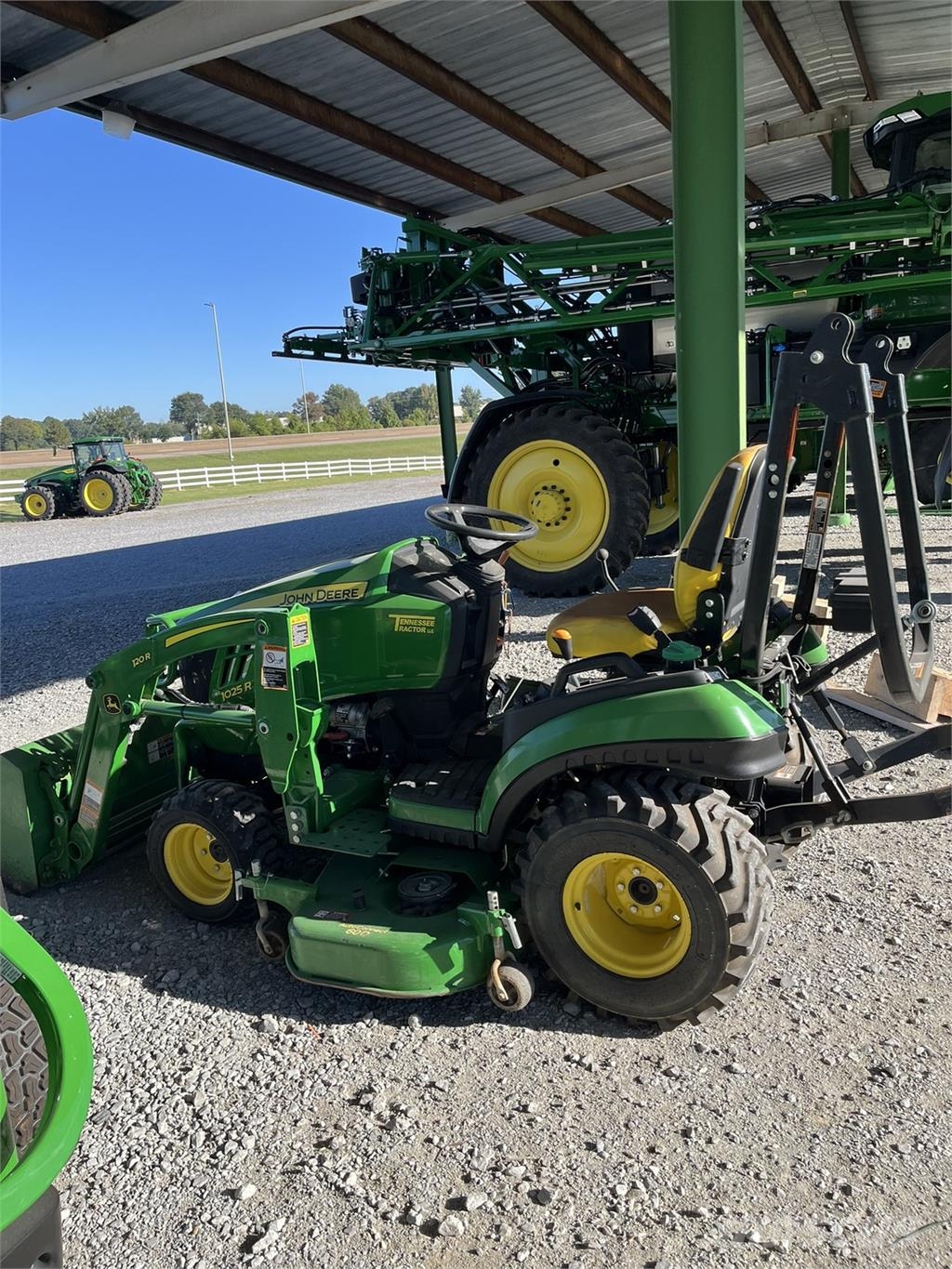 John Deere 1025R Kompakttraktorer