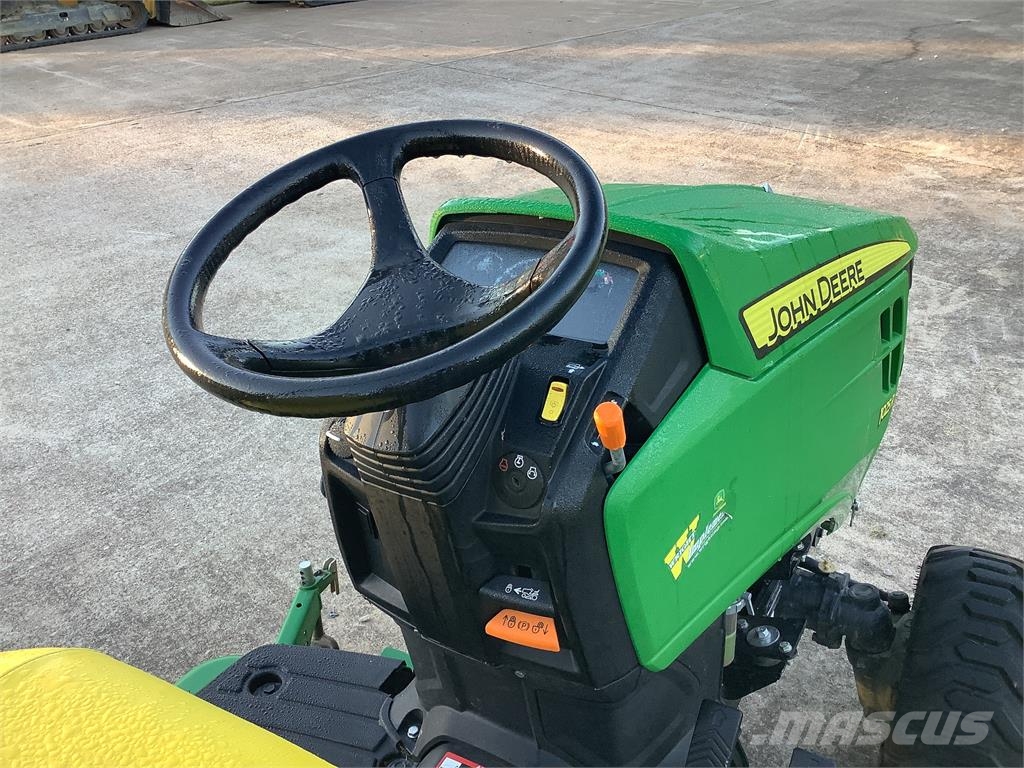 John Deere 1025R Tratores compactos