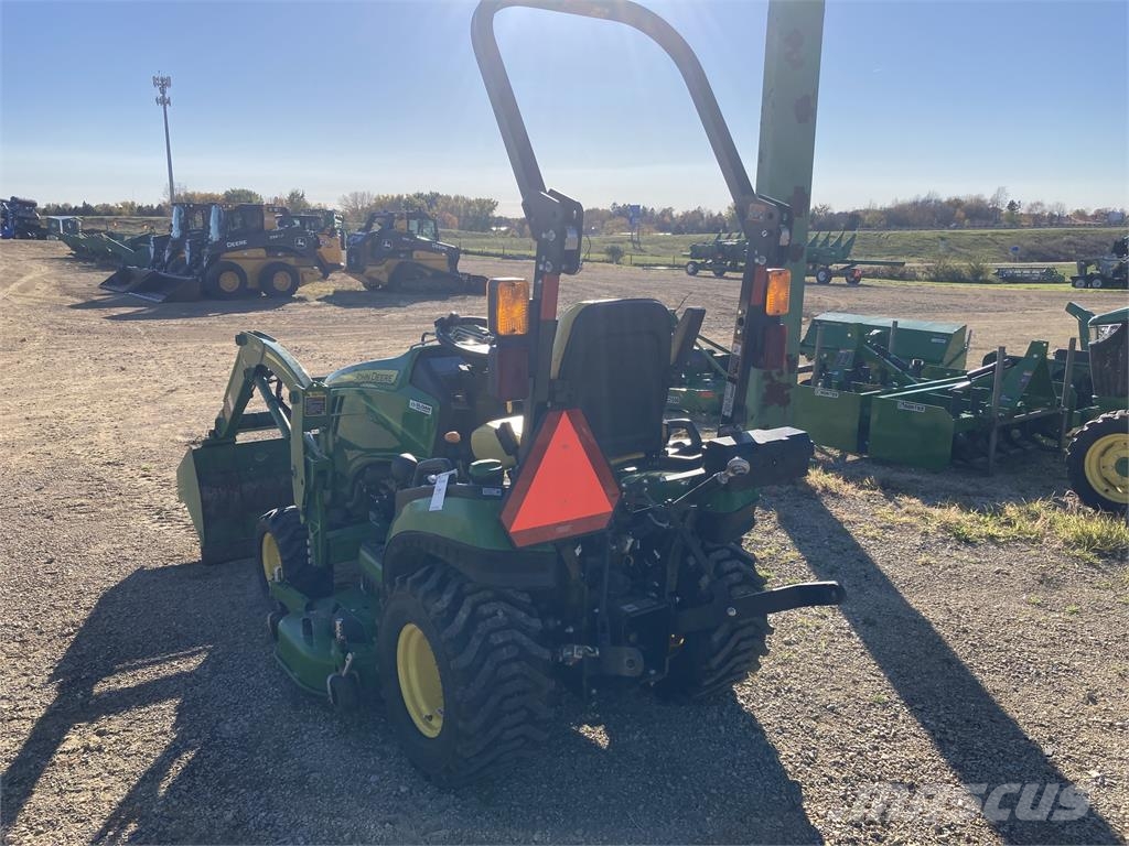John Deere 1025R Micro tracteur