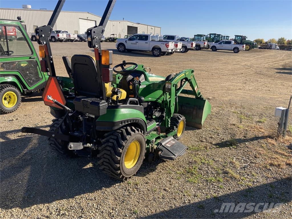 John Deere 1025R Micro tracteur
