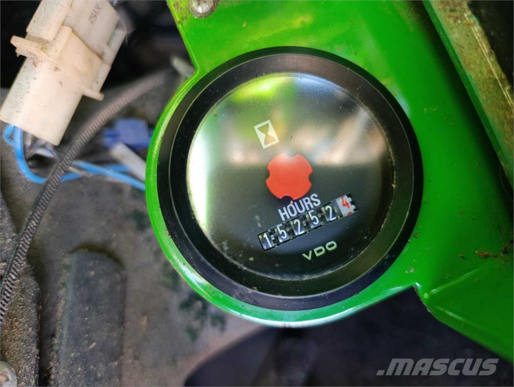 John Deere 1070D Θεριζοαλωνιστικές μηχανές