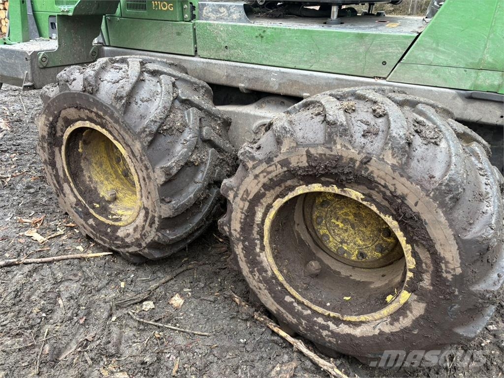 John Deere 1110G Μεταφορείς ξυλείας