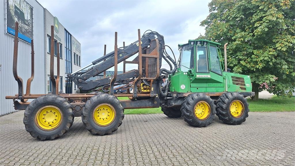John Deere 1110D Forwarders