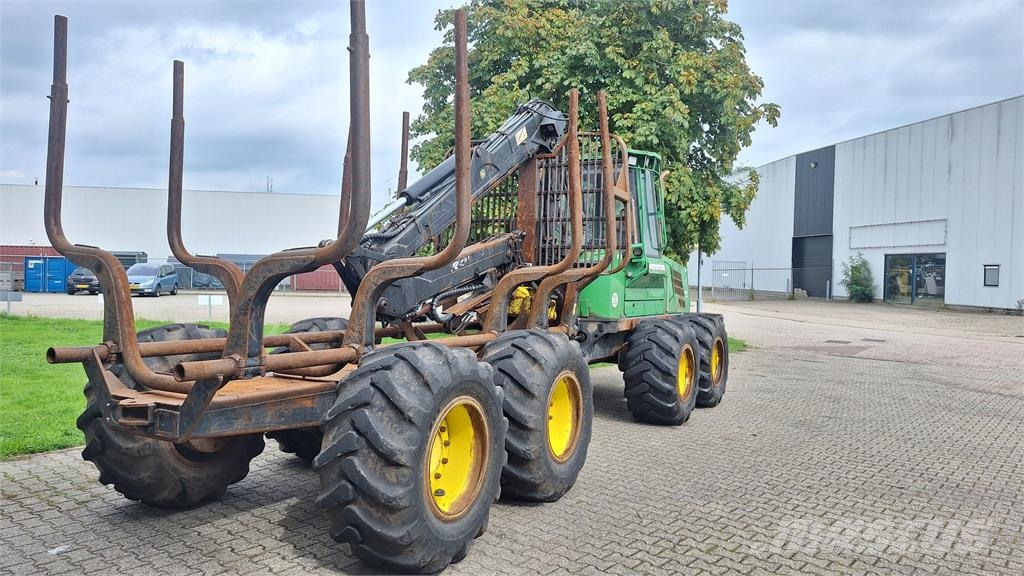 John Deere 1110D Forwarders