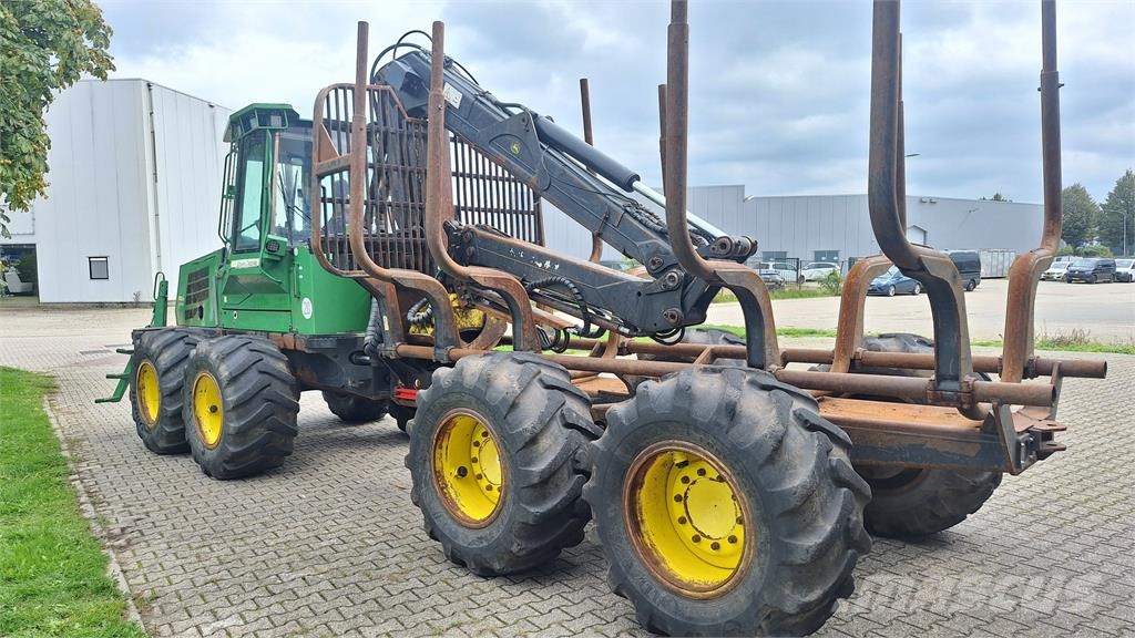 John Deere 1110D Forwarders