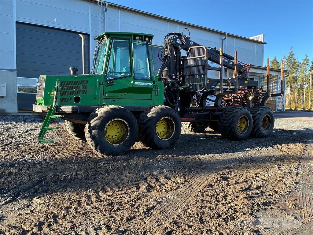 John Deere 1110D Naudoti miškovežiai (Forvarderiai)
