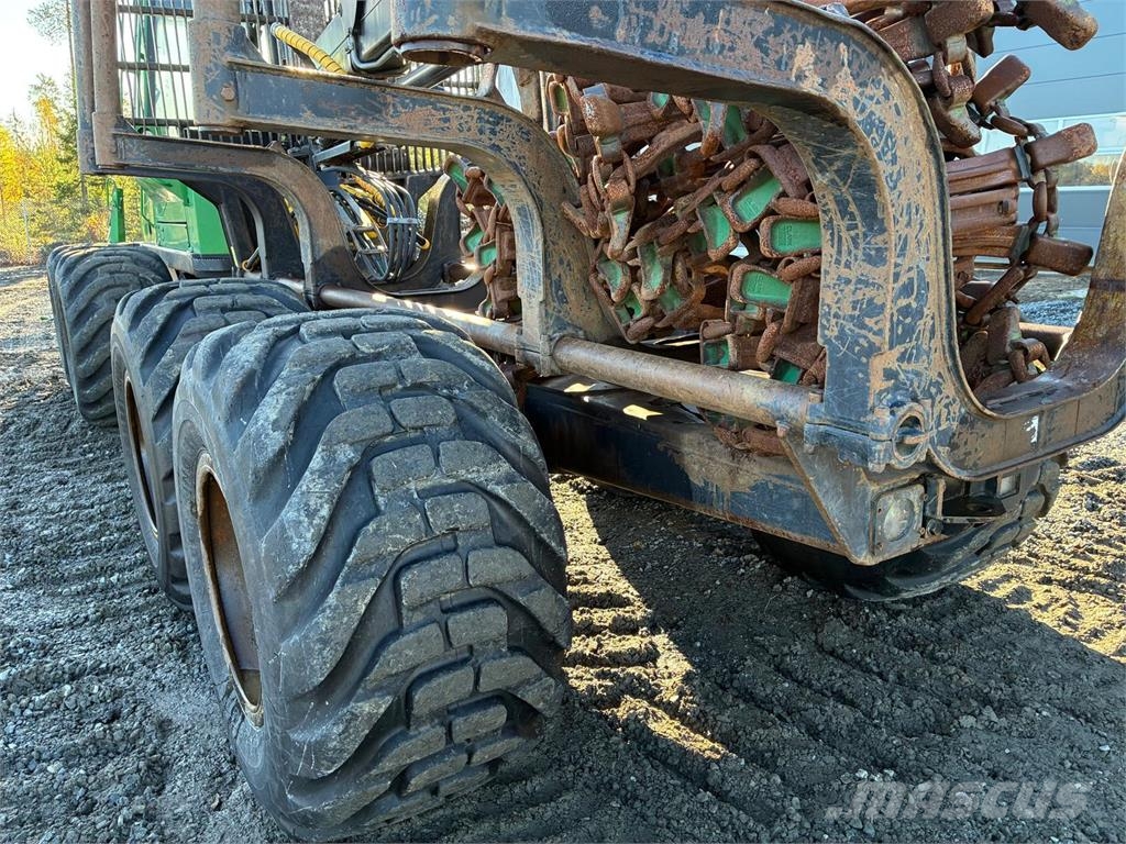 John Deere 1110D Naudoti miškovežiai (Forvarderiai)