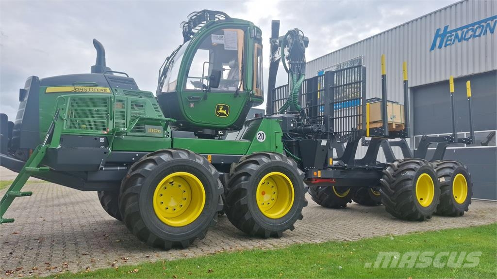 John Deere 1110G Forwarders