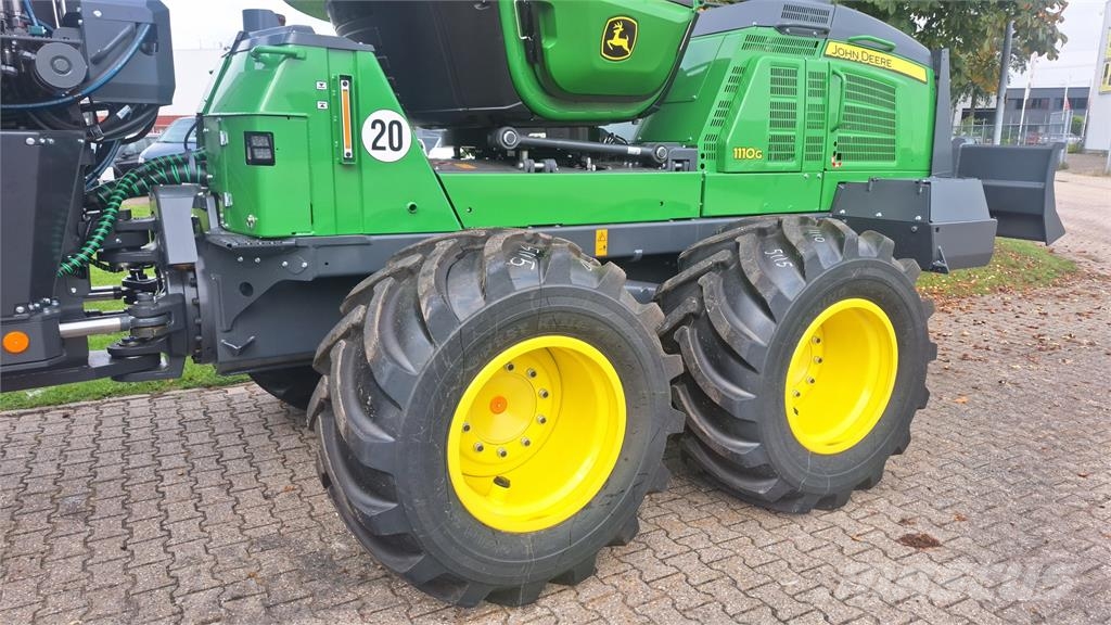 John Deere 1110G Forwarders