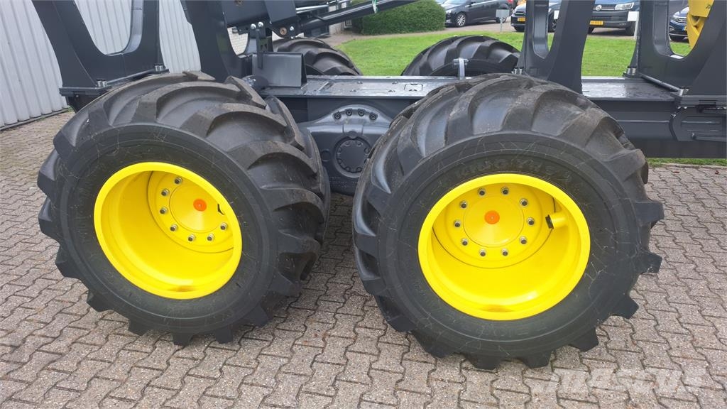 John Deere 1110G Forwarders