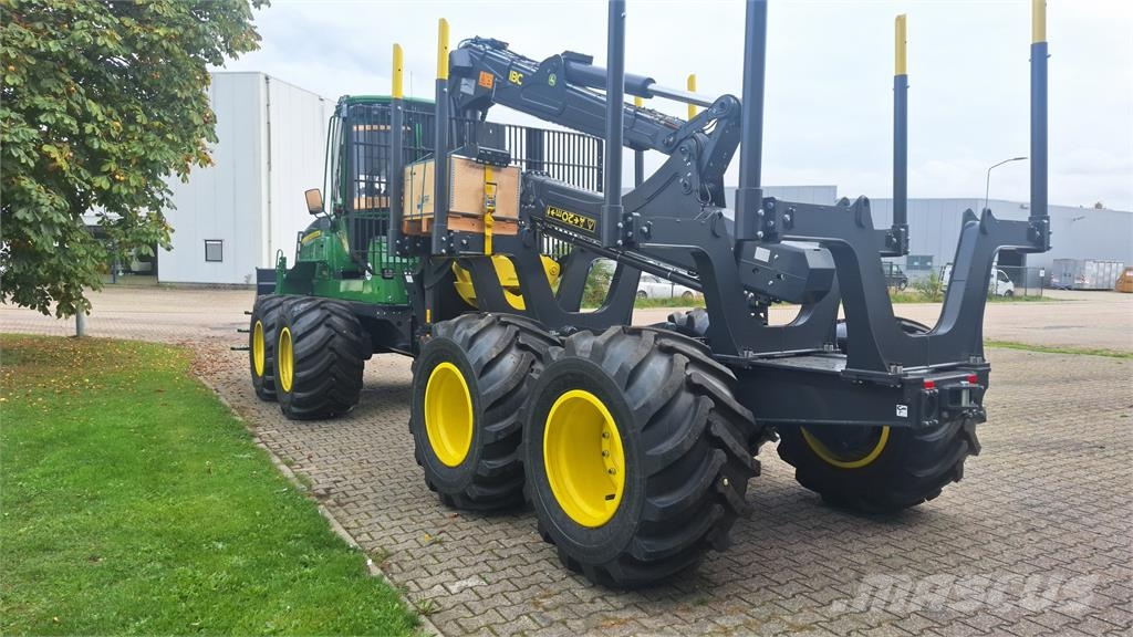 John Deere 1110G Forwarders