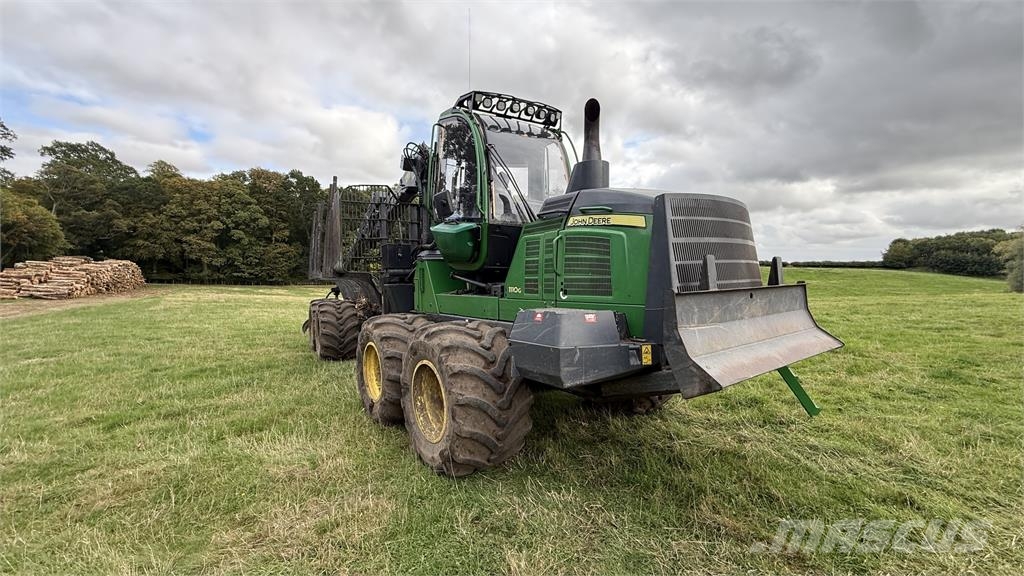 John Deere 1110G Forvarderi