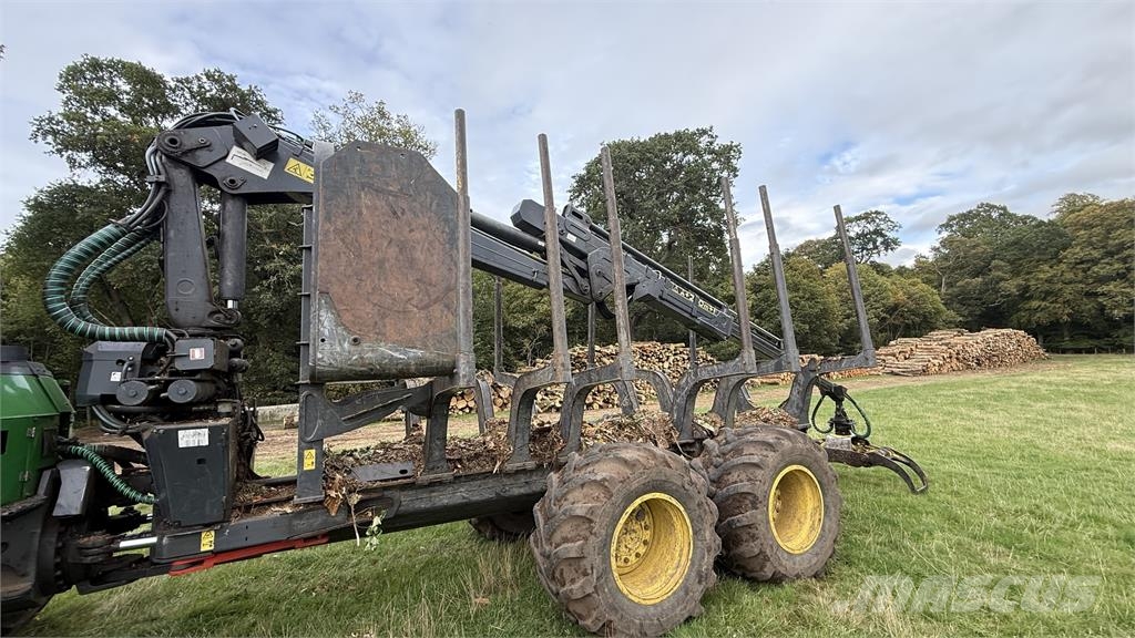 John Deere 1110G Forvarderi
