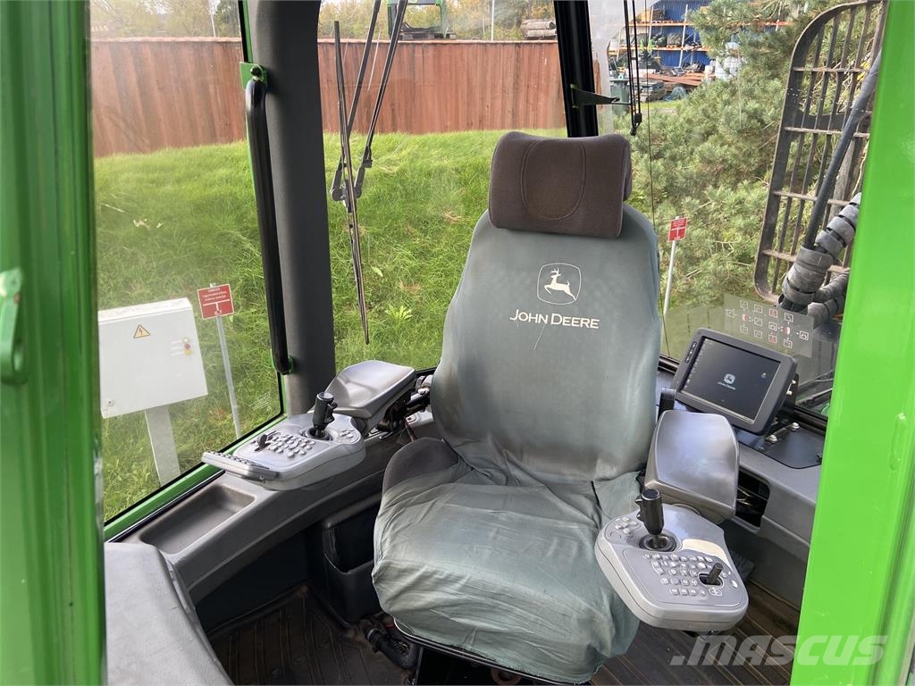 John Deere 1110E Forvarderi