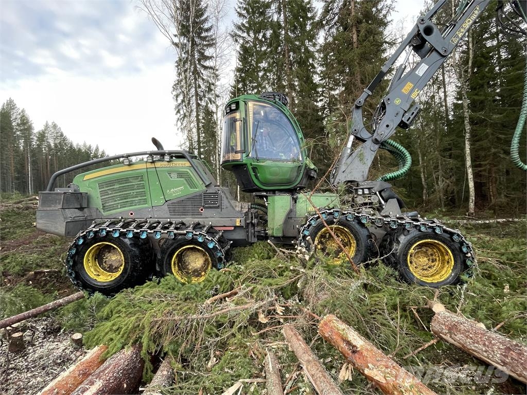 John Deere 1170G Harvesterit