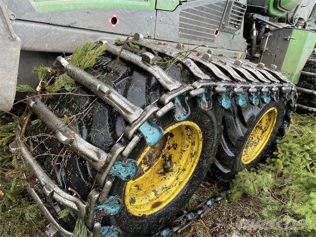 John Deere 1170G Harvesterit