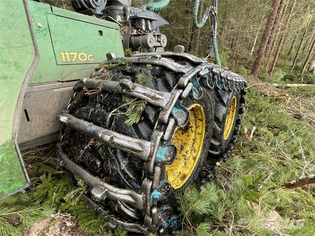 John Deere 1170G Harvesterit