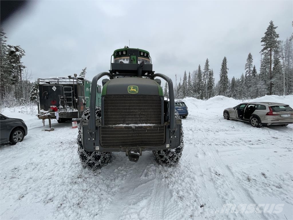 John Deere 1170G Харвестери