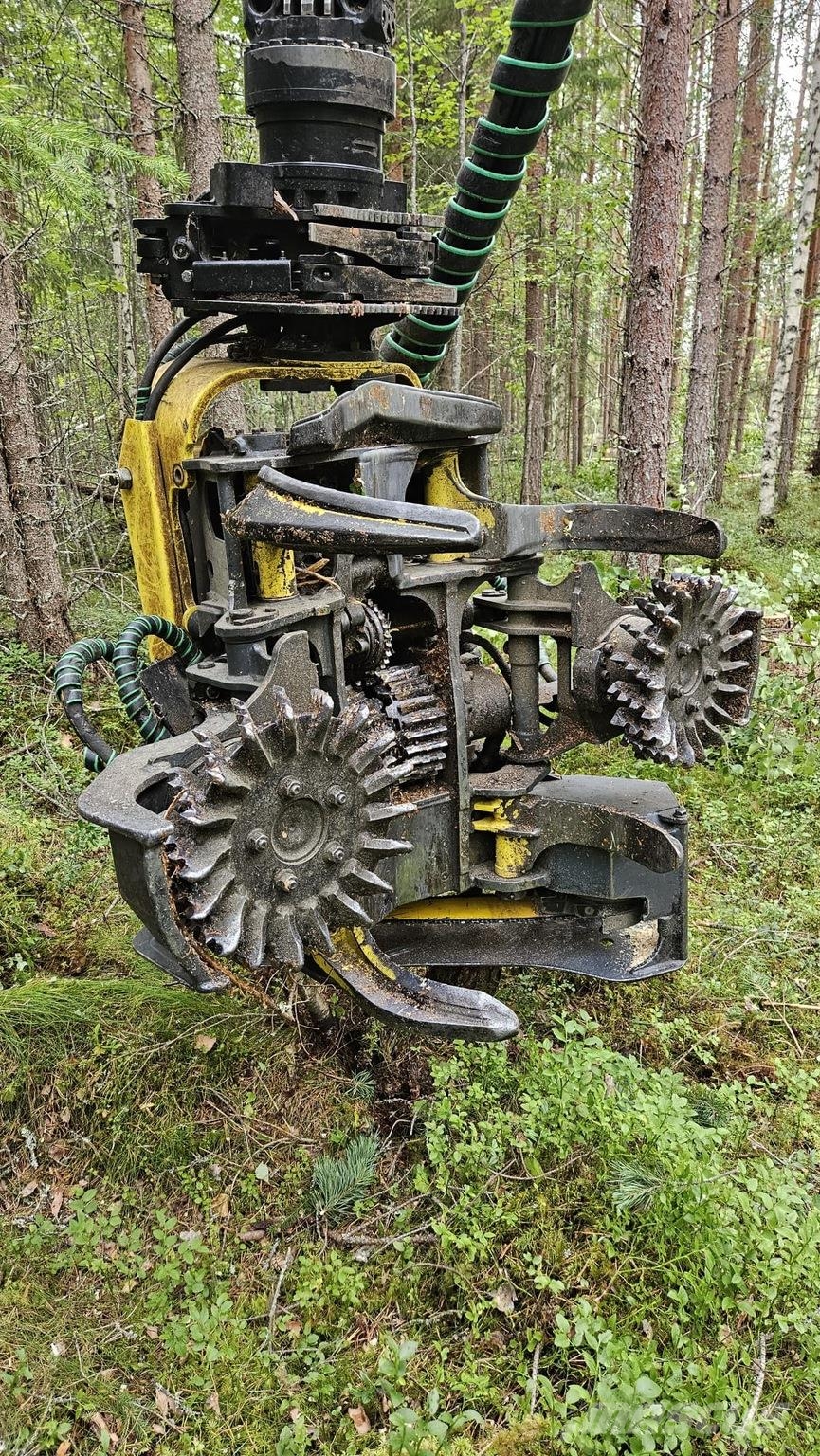 John Deere 1170G Harvesters